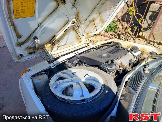 Білий ЗАЗ Таврія-Пікап, об'ємом двигуна 1.3 л та пробігом 175 тис. км за 1250 $, фото 8 на Automoto.ua