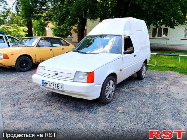 Белый ЗАЗ Таврия-Пикап, объемом двигателя 1.2 л и пробегом 60 тыс. км за 2000 $, фото 2 на Automoto.ua