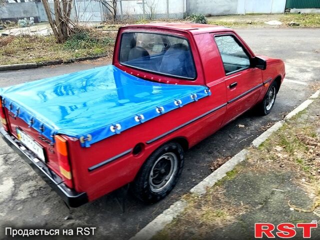 Красный ЗАЗ Таврия-Пикап, объемом двигателя 1.3 л и пробегом 100 тыс. км за 1670 $, фото 5 на Automoto.ua