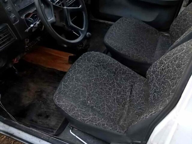 ЗАЗ Таврия-Пикап, объемом двигателя 1.2 л и пробегом 111 тыс. км за 1000 $, фото 6 на Automoto.ua