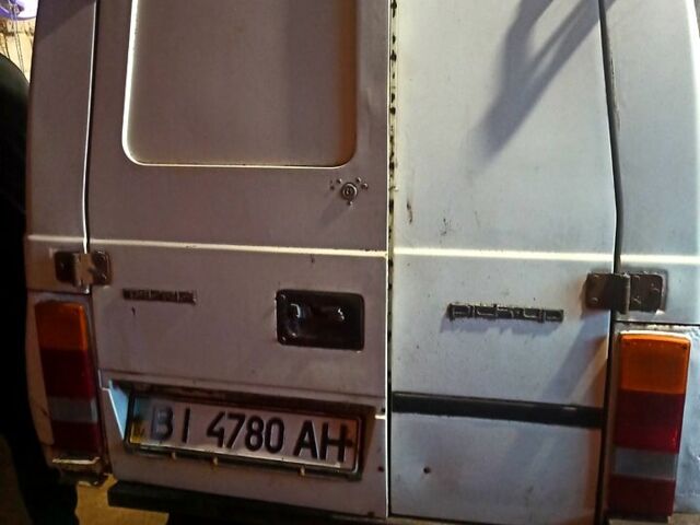 ЗАЗ Таврия-Пикап, объемом двигателя 1.2 л и пробегом 200 тыс. км за 550 $, фото 5 на Automoto.ua