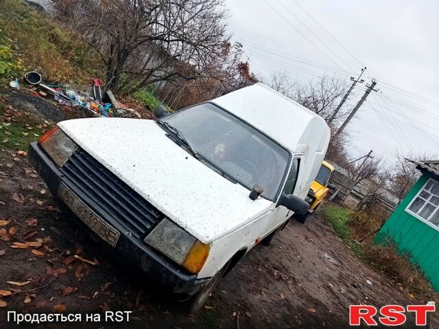 ЗАЗ Таврия-Пикап, объемом двигателя 1.3 л и пробегом 64 тыс. км за 600 $, фото 2 на Automoto.ua