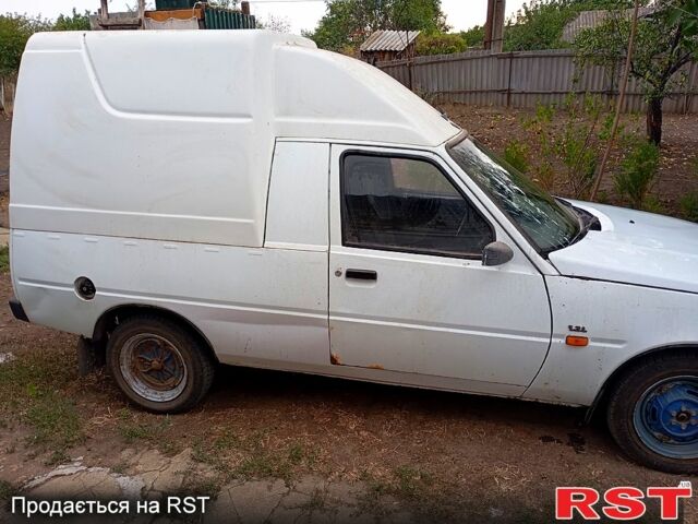 ЗАЗ Таврия-Пикап, объемом двигателя 1.3 л и пробегом 128 тыс. км за 950 $, фото 3 на Automoto.ua