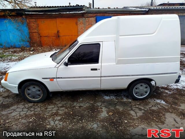 ЗАЗ Таврия-Пикап, объемом двигателя 12 л и пробегом 200 тыс. км за 1600 $, фото 4 на Automoto.ua