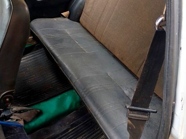 Белый ЗАЗ Таврия, объемом двигателя 1.1 л и пробегом 180 тыс. км за 380 $, фото 8 на Automoto.ua