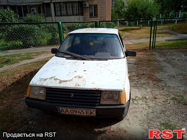 Белый ЗАЗ Таврия, объемом двигателя 1.1 л и пробегом 267 тыс. км за 550 $, фото 1 на Automoto.ua