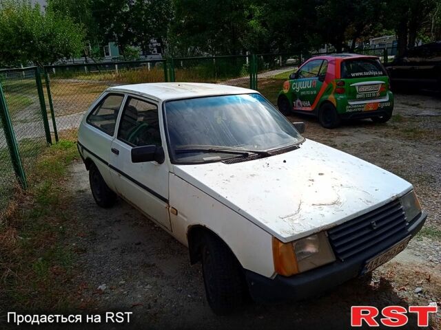 Белый ЗАЗ Таврия, объемом двигателя 1.1 л и пробегом 267 тыс. км за 550 $, фото 2 на Automoto.ua