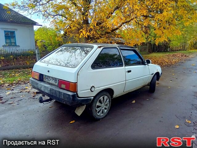 Білий ЗАЗ Таврія, об'ємом двигуна 1.1 л та пробігом 87 тис. км за 350 $, фото 3 на Automoto.ua