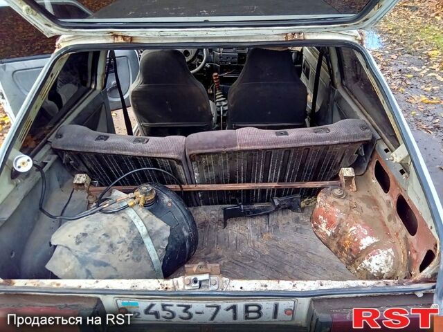 Білий ЗАЗ Таврія, об'ємом двигуна 1.1 л та пробігом 87 тис. км за 350 $, фото 11 на Automoto.ua