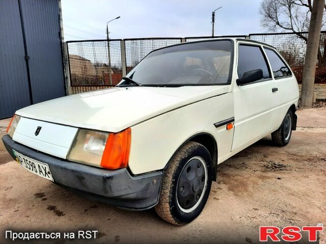 Білий ЗАЗ Таврія, об'ємом двигуна 1.1 л та пробігом 173 тис. км за 650 $, фото 4 на Automoto.ua