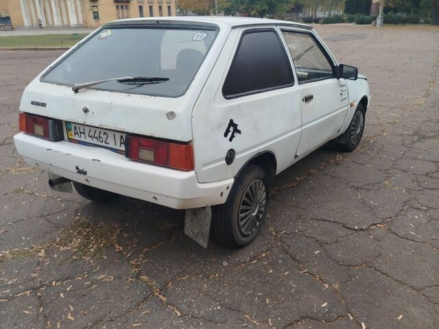Белый ЗАЗ Таврия, объемом двигателя 1.3 л и пробегом 405 тыс. км за 529 $, фото 3 на Automoto.ua