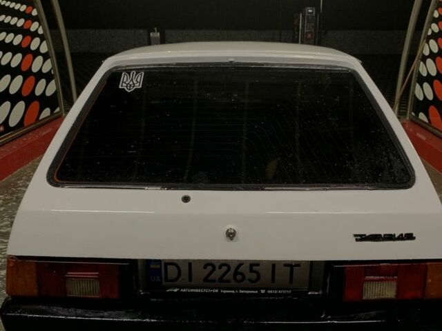 Білий ЗАЗ Таврія, об'ємом двигуна 1.1 л та пробігом 150 тис. км за 993 $, фото 3 на Automoto.ua