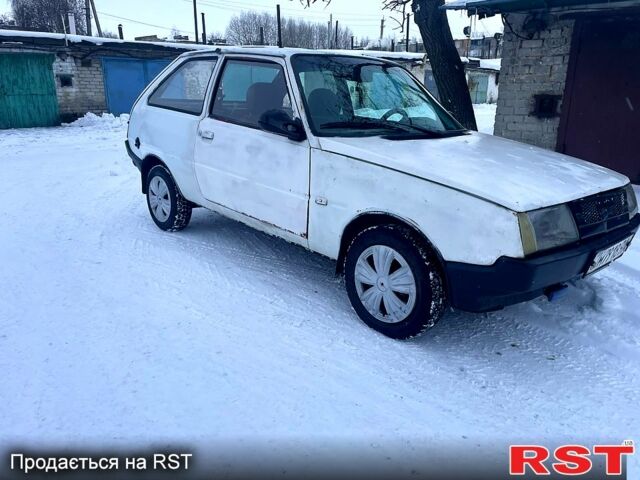 Белый ЗАЗ Таврия, объемом двигателя 1.2 л и пробегом 140 тыс. км за 450 $, фото 6 на Automoto.ua