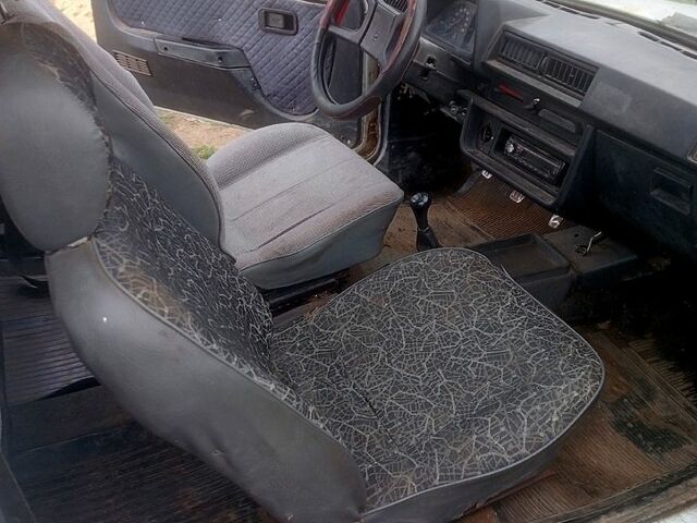 Білий ЗАЗ Таврія, об'ємом двигуна 1.1 л та пробігом 99 тис. км за 340 $, фото 11 на Automoto.ua