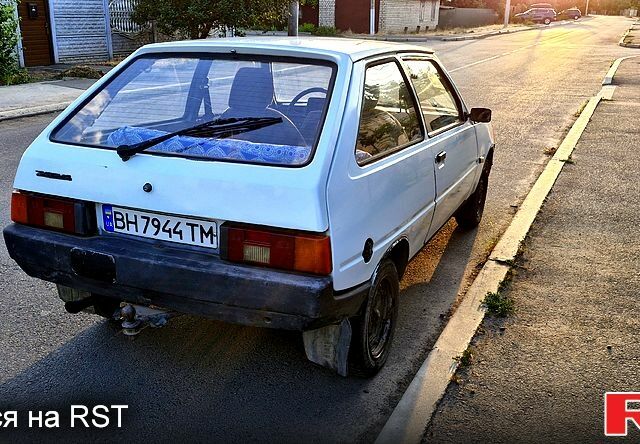 Белый ЗАЗ Таврия, объемом двигателя 1.1 л и пробегом 65 тыс. км за 730 $, фото 3 на Automoto.ua