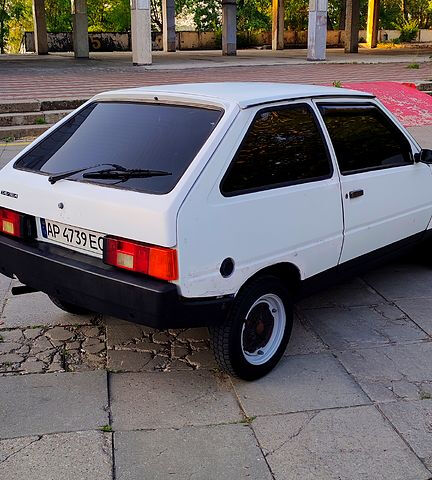 Белый ЗАЗ Таврия, объемом двигателя 1.1 л и пробегом 114 тыс. км за 530 $, фото 4 на Automoto.ua