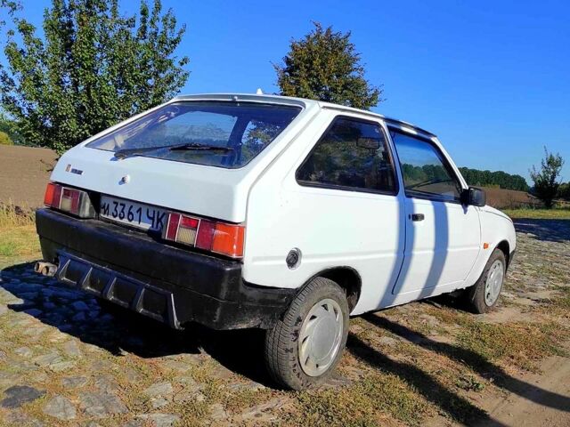 Белый ЗАЗ Таврия, объемом двигателя 1.2 л и пробегом 67 тыс. км за 500 $, фото 4 на Automoto.ua