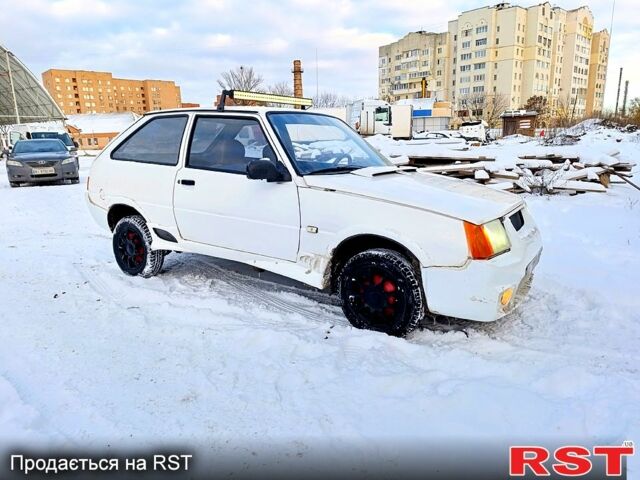Білий ЗАЗ Таврія, об'ємом двигуна 1.2 л та пробігом 200 тис. км за 750 $, фото 1 на Automoto.ua