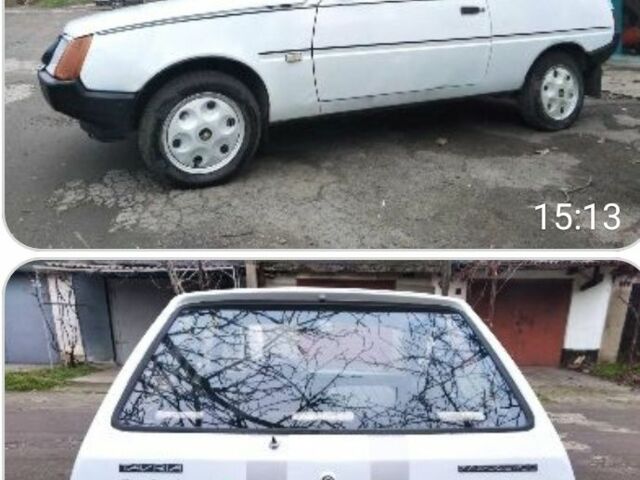 Белый ЗАЗ Таврия, объемом двигателя 1.1 л и пробегом 200 тыс. км за 594 $, фото 1 на Automoto.ua