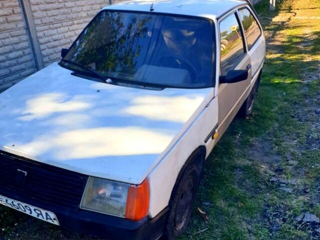 Белый ЗАЗ Таврия, объемом двигателя 1.2 л и пробегом 0 тыс. км за 220 $, фото 2 на Automoto.ua