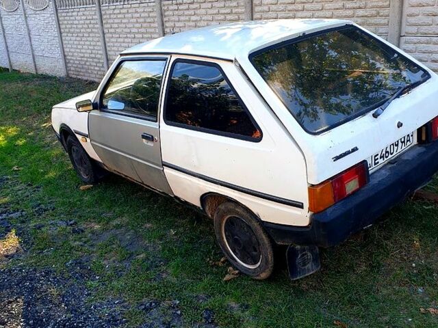 Белый ЗАЗ Таврия, объемом двигателя 1.2 л и пробегом 0 тыс. км за 220 $, фото 5 на Automoto.ua