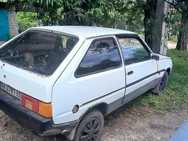 Белый ЗАЗ Таврия, объемом двигателя 1.1 л и пробегом 274 тыс. км за 400 $, фото 8 на Automoto.ua