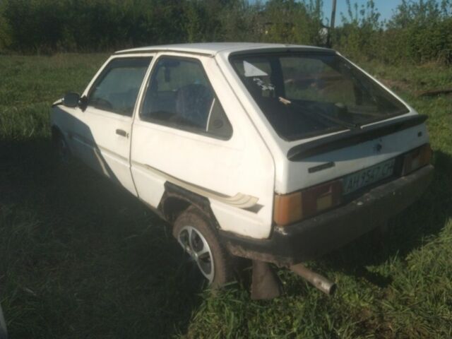 Білий ЗАЗ Таврія, об'ємом двигуна 1.1 л та пробігом 3 тис. км за 450 $, фото 1 на Automoto.ua