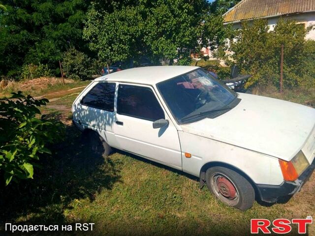 Белый ЗАЗ Таврия, объемом двигателя 1.1 л и пробегом 0 тыс. км за 220 $, фото 2 на Automoto.ua