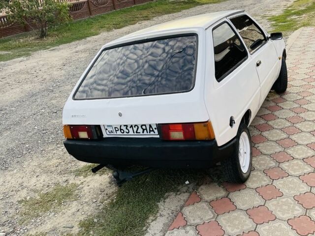 Белый ЗАЗ Таврия, объемом двигателя 1.1 л и пробегом 200 тыс. км за 705 $, фото 3 на Automoto.ua