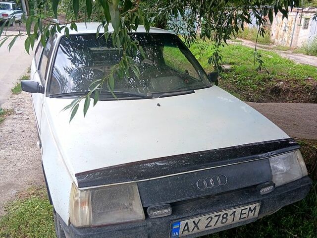 Белый ЗАЗ Таврия, объемом двигателя 1.1 л и пробегом 274 тыс. км за 400 $, фото 7 на Automoto.ua