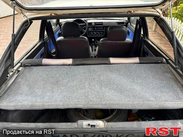 Білий ЗАЗ Таврія, об'ємом двигуна 1.1 л та пробігом 100 тис. км за 530 $, фото 5 на Automoto.ua