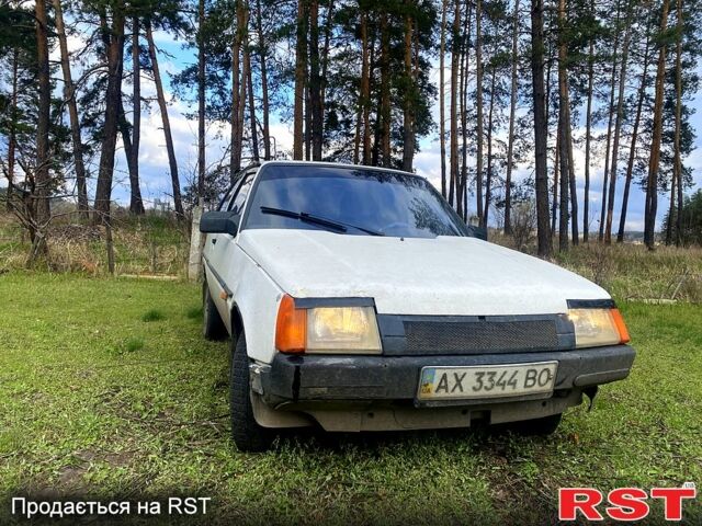 Белый ЗАЗ Таврия, объемом двигателя 11 л и пробегом 280 тыс. км за 600 $, фото 1 на Automoto.ua