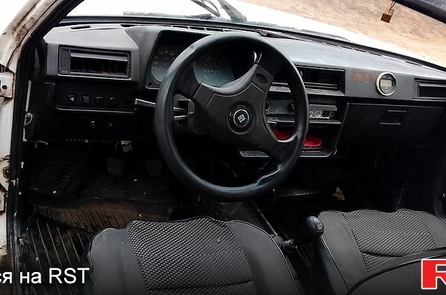 Білий ЗАЗ Таврія, об'ємом двигуна 1.1 л та пробігом 200 тис. км за 350 $, фото 4 на Automoto.ua