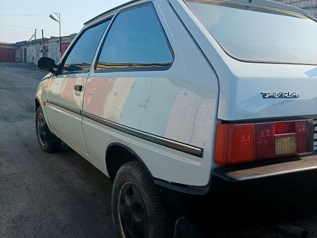 Білий ЗАЗ Таврія, об'ємом двигуна 1.2 л та пробігом 120 тис. км за 870 $, фото 1 на Automoto.ua