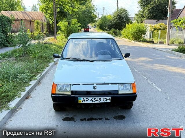 Белый ЗАЗ Таврия, объемом двигателя 1.1 л и пробегом 150 тыс. км за 380 $, фото 2 на Automoto.ua