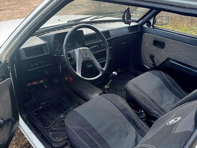 Белый ЗАЗ Таврия, объемом двигателя 1.1 л и пробегом 91 тыс. км за 800 $, фото 6 на Automoto.ua