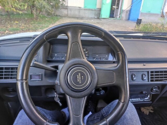 ЗАЗ Таврия 1995 в Херсоне на Automoto.ua Белый ЗАЗ Таврия, объемом двигателя 1.2 л и пробегом 230 тыс. км за 699 $, фото 6 на Automoto.ua