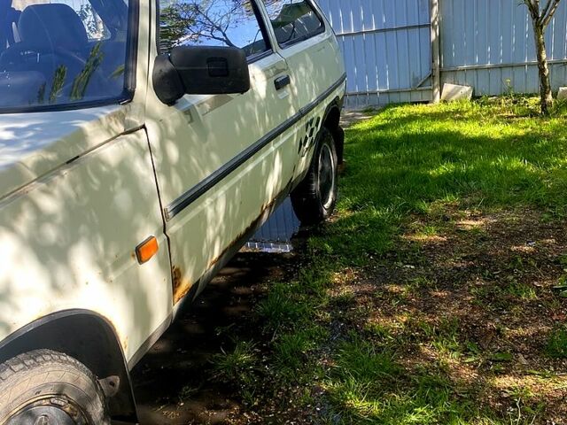 Белый ЗАЗ Таврия, объемом двигателя 1.3 л и пробегом 0 тыс. км за 350 $, фото 2 на Automoto.ua