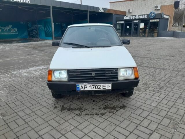 Белый ЗАЗ Таврия, объемом двигателя 1.1 л и пробегом 200 тыс. км за 750 $, фото 3 на Automoto.ua