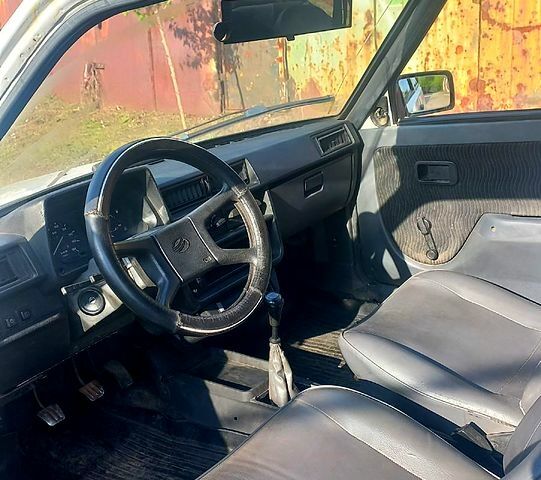 Белый ЗАЗ Таврия, объемом двигателя 11 л и пробегом 0 тыс. км за 670 $, фото 4 на Automoto.ua