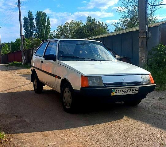 Белый ЗАЗ Таврия, объемом двигателя 11 л и пробегом 0 тыс. км за 670 $, фото 1 на Automoto.ua