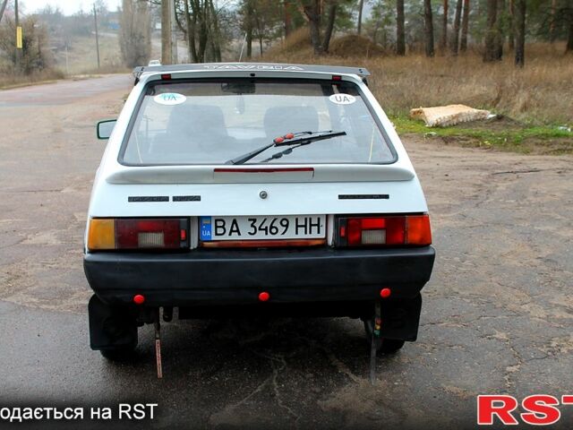 Белый ЗАЗ Таврия, объемом двигателя 1.2 л и пробегом 120 тыс. км за 850 $, фото 2 на Automoto.ua