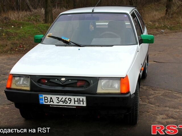 Белый ЗАЗ Таврия, объемом двигателя 1.2 л и пробегом 120 тыс. км за 850 $, фото 1 на Automoto.ua