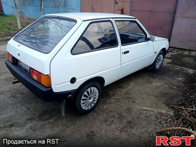 Белый ЗАЗ Таврия, объемом двигателя 1.1 л и пробегом 184 тыс. км за 900 $, фото 4 на Automoto.ua