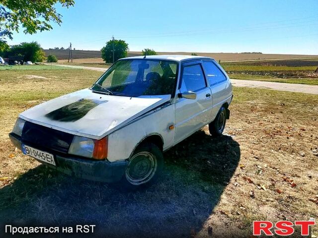 Белый ЗАЗ Таврия, объемом двигателя 1.2 л и пробегом 0 тыс. км за 370 $, фото 1 на Automoto.ua