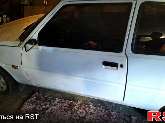 Білий ЗАЗ Таврія, об'ємом двигуна 1.1 л та пробігом 124 тис. км за 800 $, фото 2 на Automoto.ua