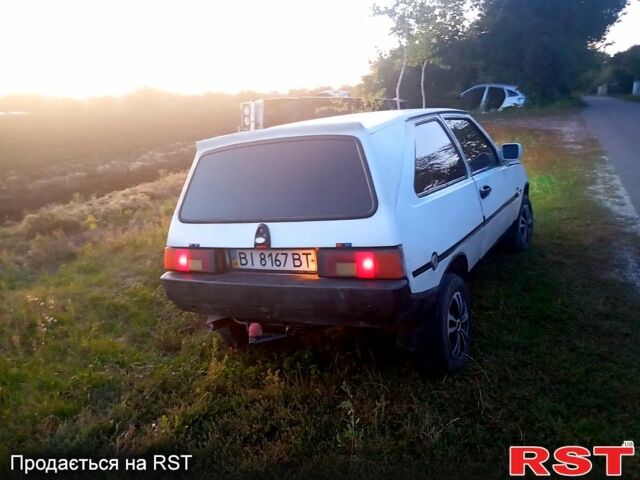 Белый ЗАЗ Таврия, объемом двигателя 1.2 л и пробегом 100 тыс. км за 500 $, фото 1 на Automoto.ua