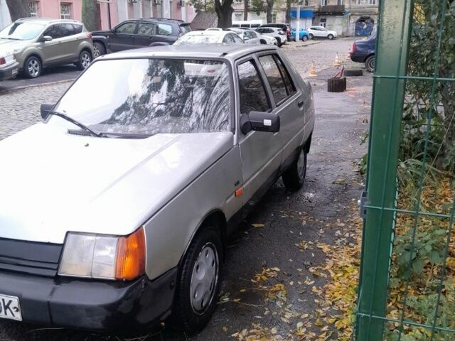 Белый ЗАЗ Таврия, объемом двигателя 0 л и пробегом 157 тыс. км за 591 $, фото 2 на Automoto.ua