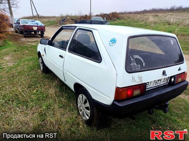 Белый ЗАЗ Таврия, объемом двигателя 1.2 л и пробегом 0 тыс. км за 700 $, фото 3 на Automoto.ua