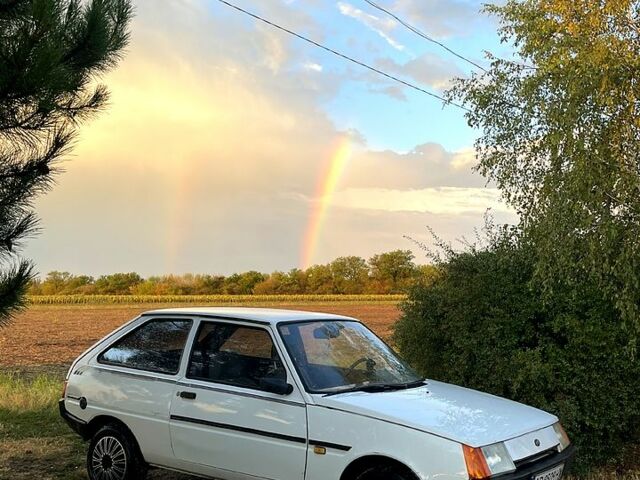 Белый ЗАЗ Таврия, объемом двигателя 1.1 л и пробегом 122 тыс. км за 650 $, фото 5 на Automoto.ua